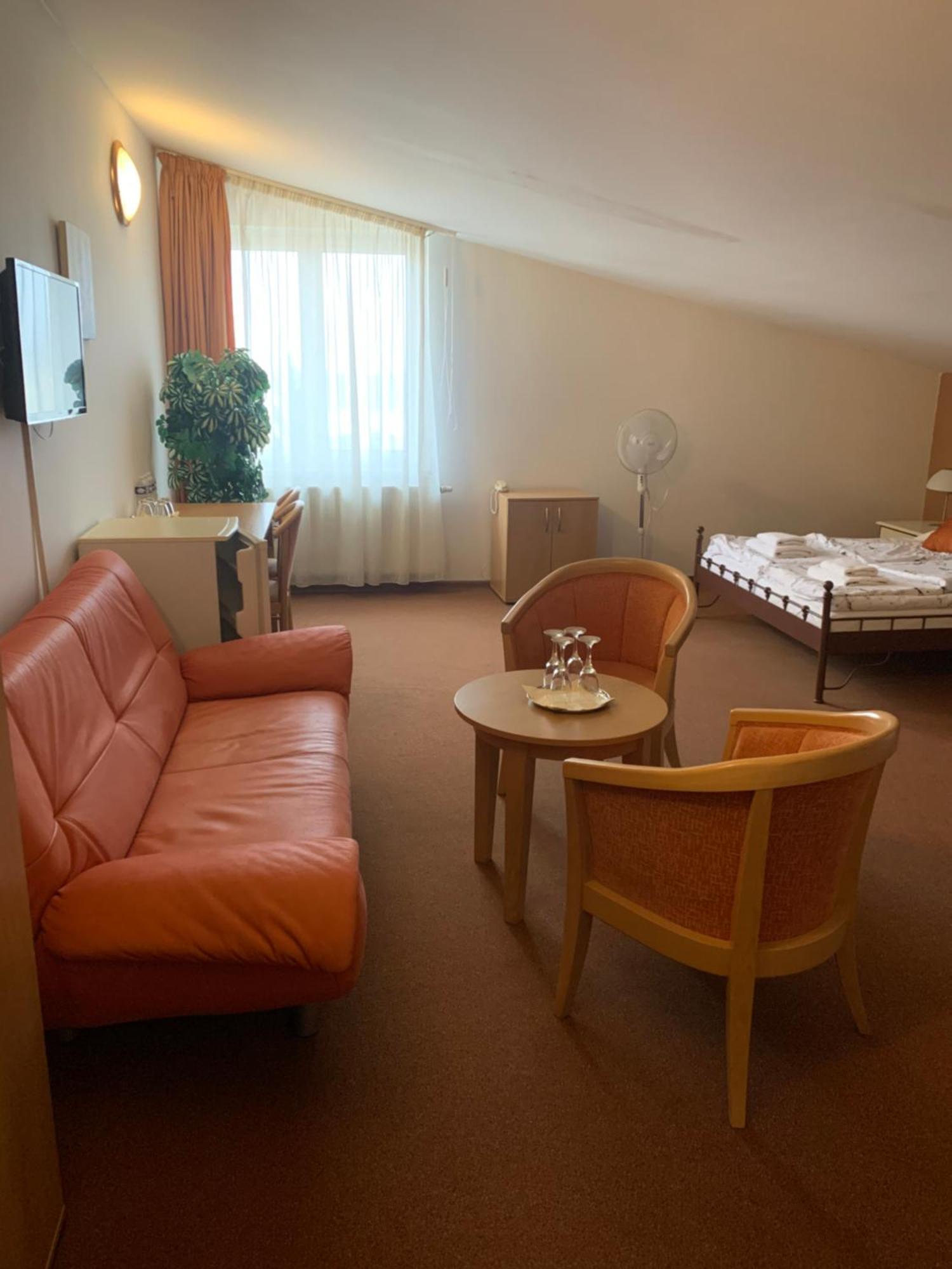 Sporthotel Patriot Litoměřice Bagian luar foto