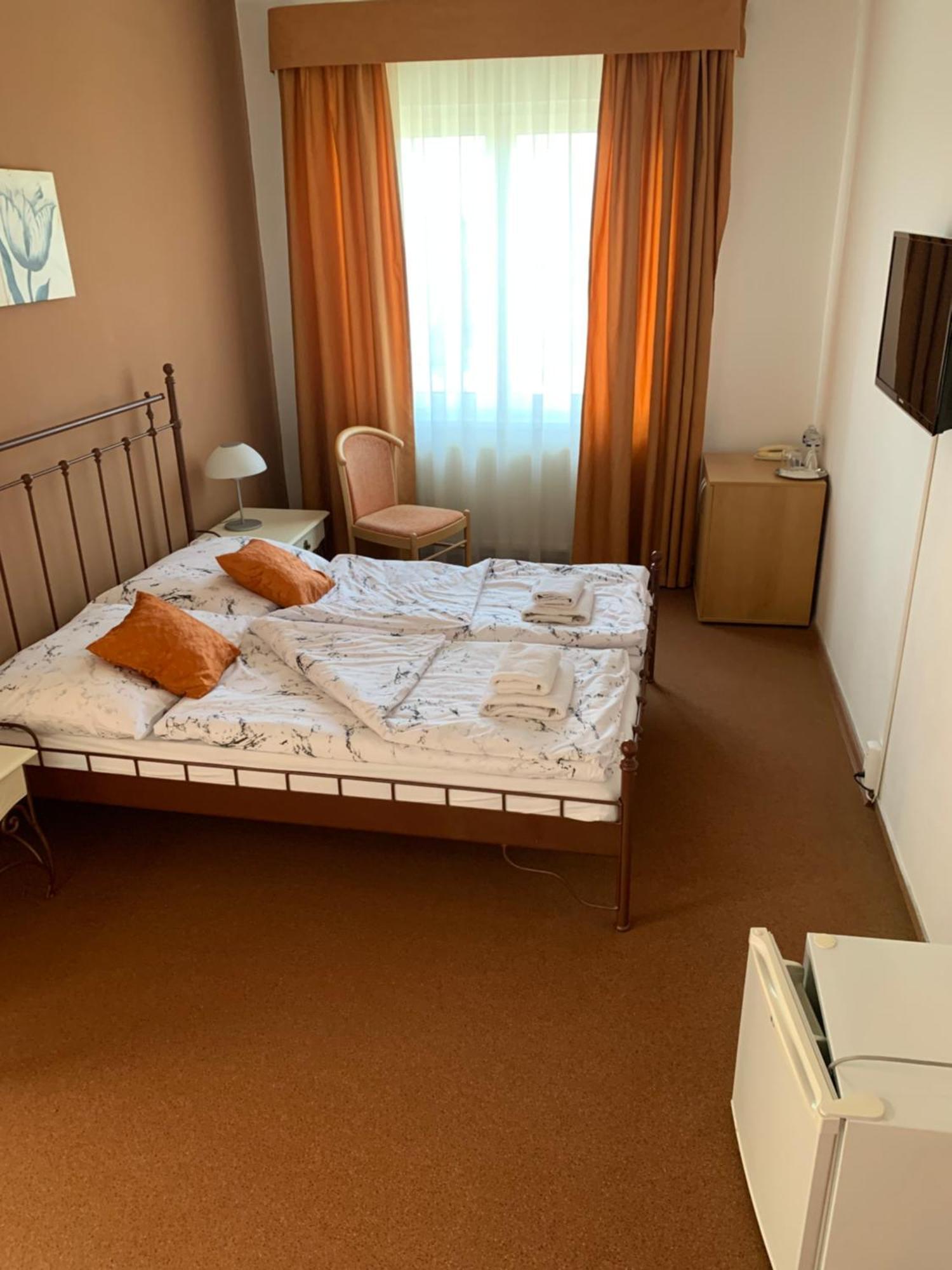 Sporthotel Patriot Litoměřice Bagian luar foto