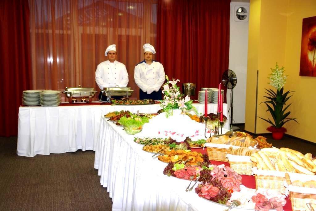 Sporthotel Patriot Litoměřice Bagian luar foto